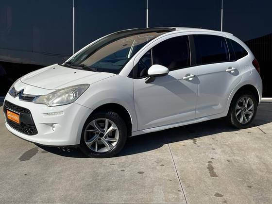 CITROËN C3 1.5 ATTRACTION 8V FLEX 4P MANUAL CITROËN C3 1.5 ATTRACTION 8V FLEX 4P MANUAL